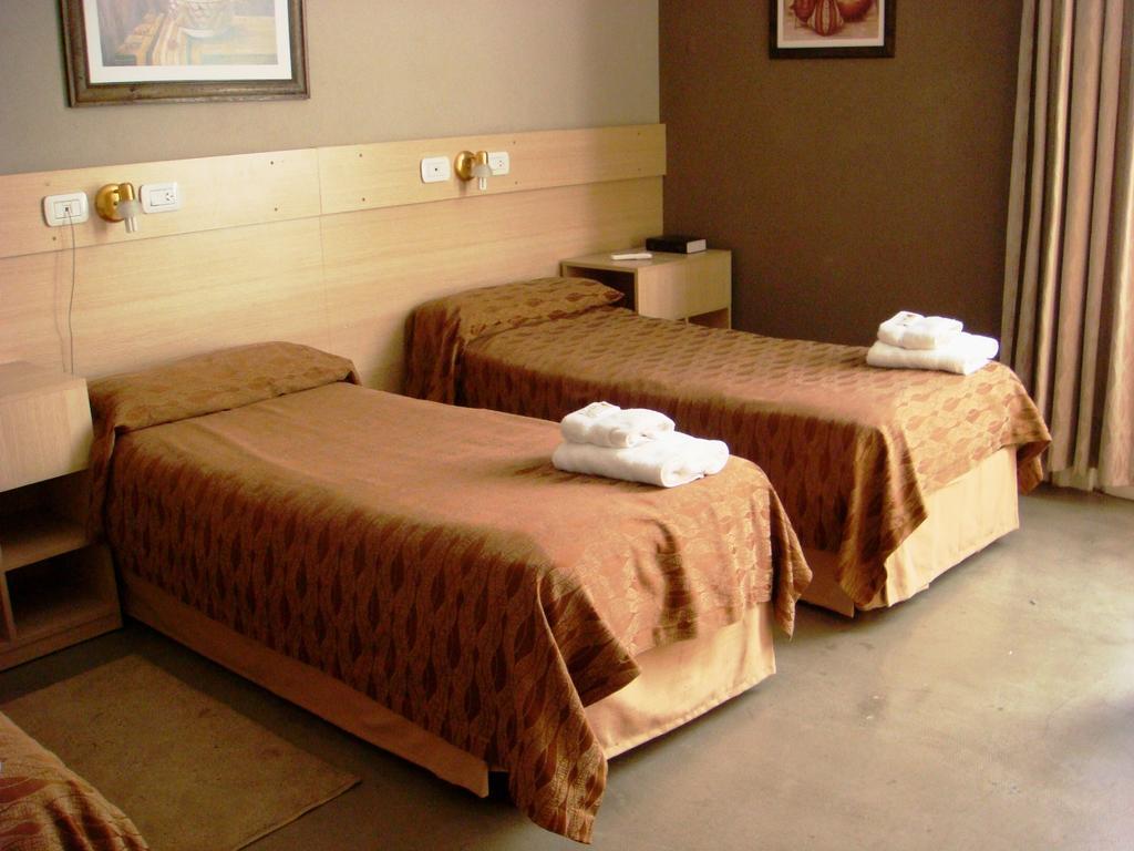 Hagoth Hostel Buenos Aires Oda fotoğraf